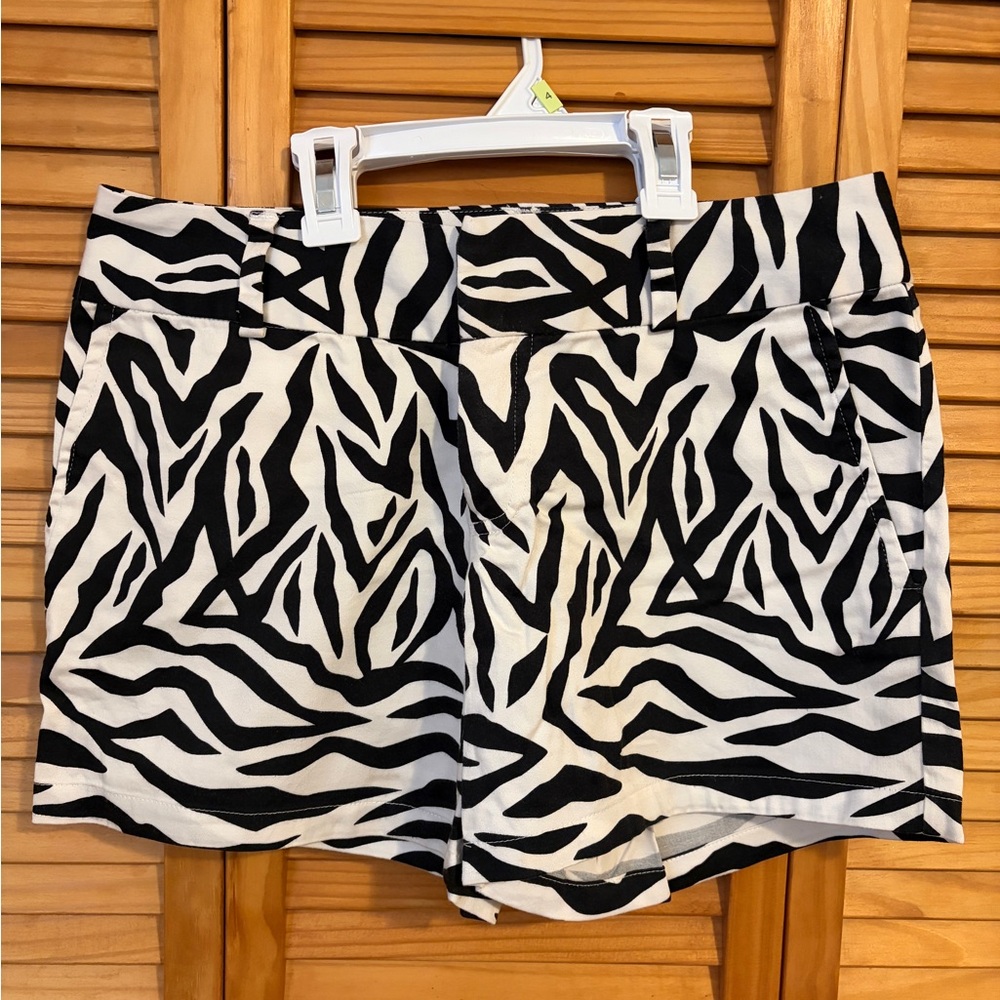 INC International Concepts Black and White Zebra Print Shorts